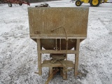 Herd 3pt Seeder