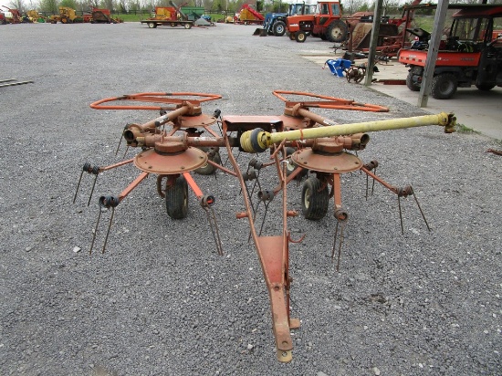 Kuhn GF5000T Tedder