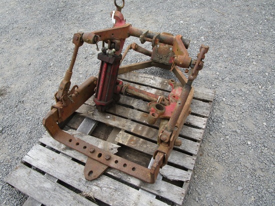 Farmall 2pt Hitch Assembly W/ Draw Bar