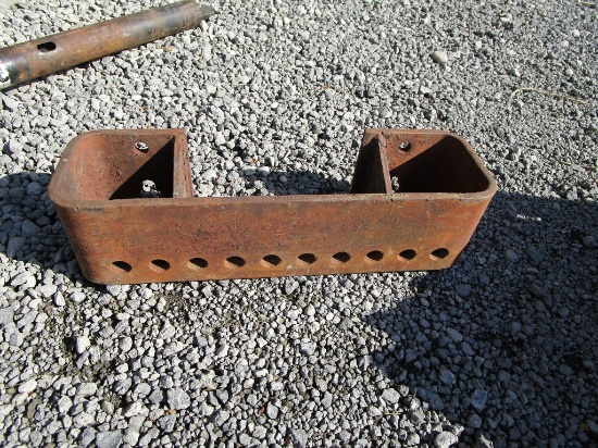 IH Weight Bracket