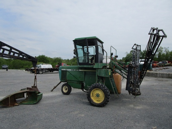 John Deere 6000 Highboy
