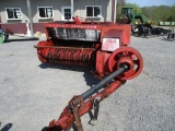 MF 124 Sq. Baler