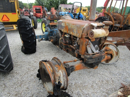 NEW HOLLAND 5030 4X4 TRACTOR