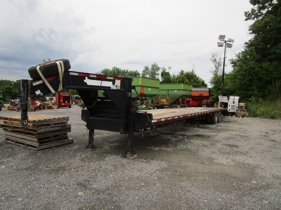 TEXAS PRIDE 40' GOOSENECK