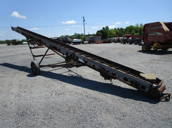 KEWANEE PTO CORN ELEVATOR