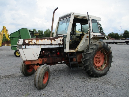 CASE 1690 TRACTOR