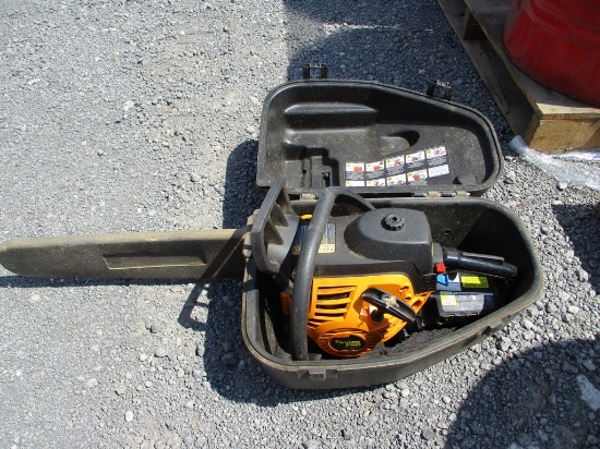 POULAN PRO CHAIN SAW W/ CASE