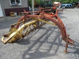 NEW HOLLAND  256 HITCH RAKE