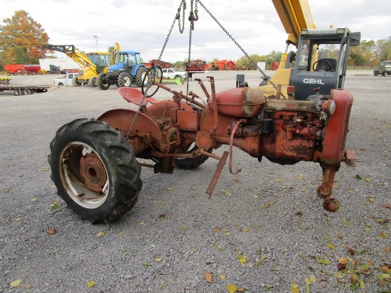 ALLIS CHALMBERS CA TRACTOR