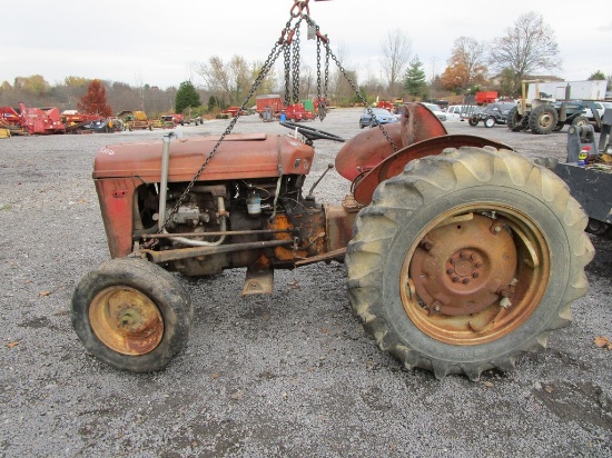 MASSEY FERGUSON 35 DIESEL TRACTOR