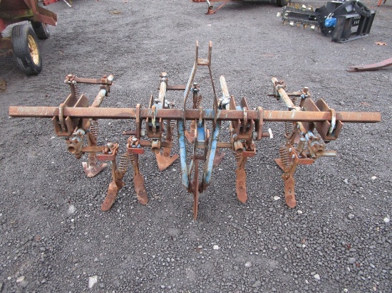 FORD 2-ROW CULTIVATOR