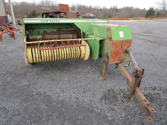 JOHN DEERE 336 SQ BALER