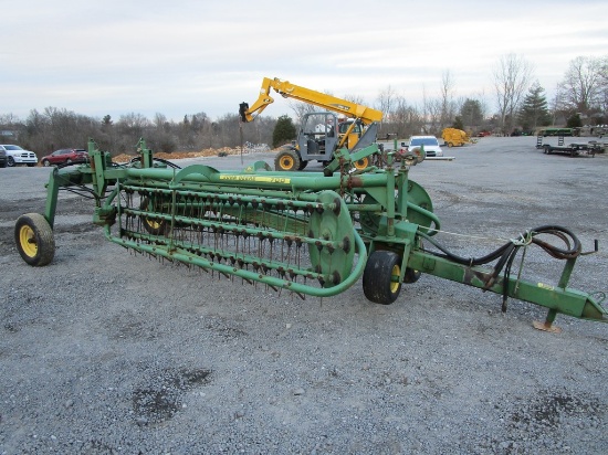JOHN DEERE  700 TWIN BAR RAKE