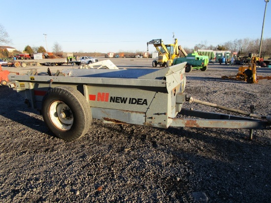 NEW IDEA 3615 SPREADER