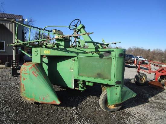JD 600 HIGHBOY