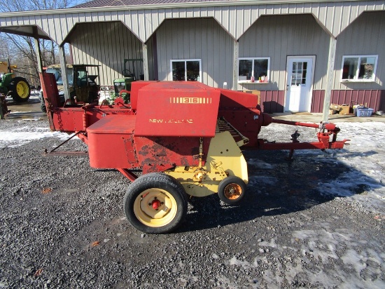 NEW HOLLAND 316 SQ BALER