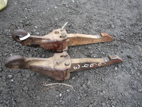 2 PT LIFT ARM ADAPTORS