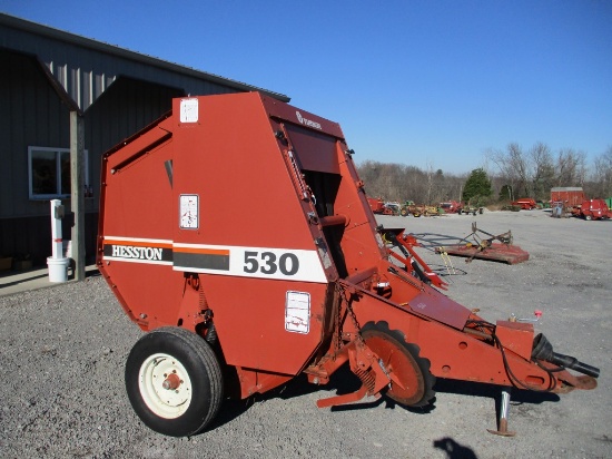 HESSTON 530 RD BALER