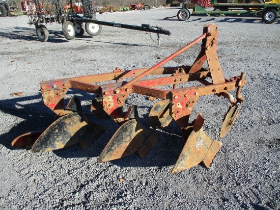 MASSEY FERGUSON 3X PLOW