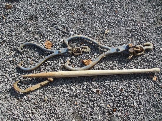 LOG ROLLER AND 2 LOG LIFTING TONG