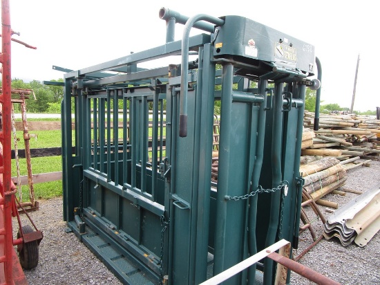3 STARS LIVESTOCK CHUTE