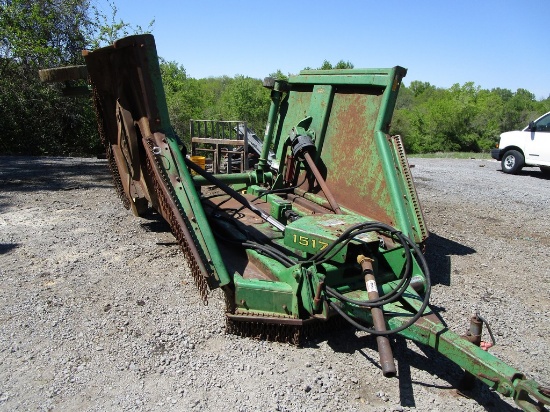 JOHN DEERE 1517 BATWING