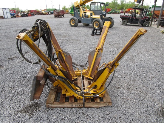 CUSTOM SKIDSTEER MOUNT TREE SPADE