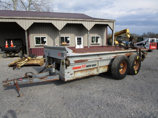 NEW IDEA 3632 TANDEM SPREADER