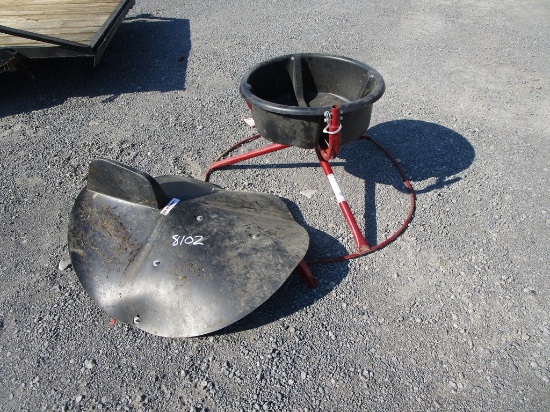 TARTER MINERAL FEEDER