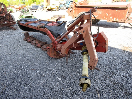 KUHN GMD 600 DISC MOWER