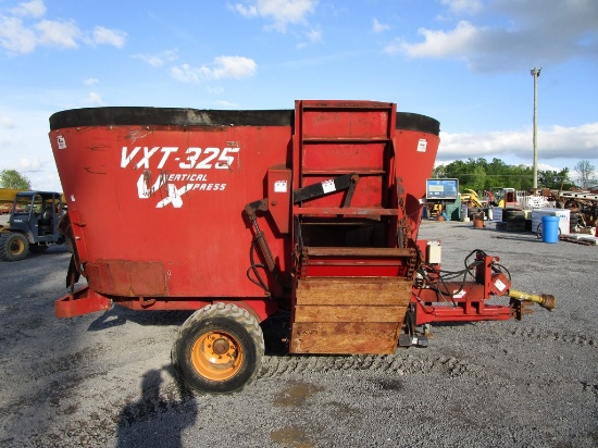ROTO-MIX VXT-325 VERTICAL MIXER