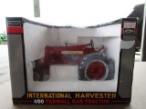 FARMALL 450 WIDE FRONT TRACTOR TOY