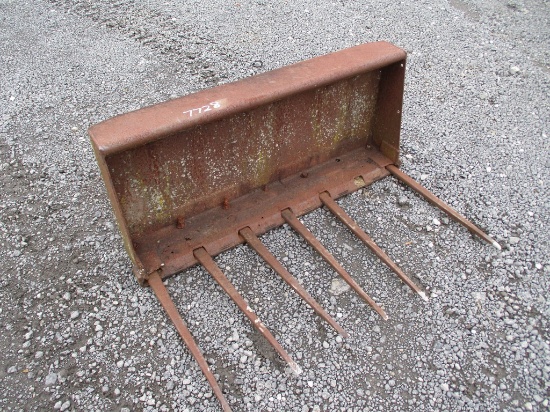 PIN ON MANURE BUCKET 4'