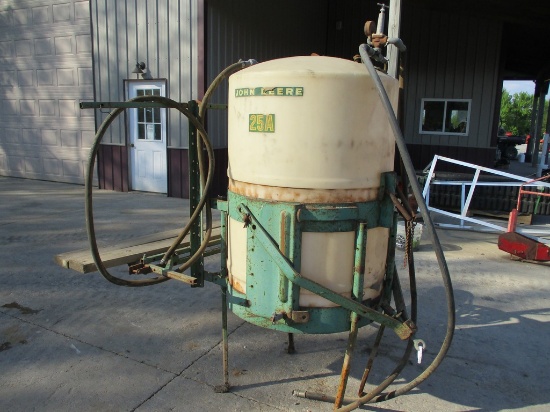 JOHN DEERE 25A 3PT SPRAY TANK