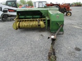 JOHN DEERE 336 SQ BALER