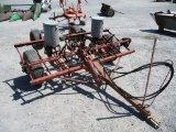 IH 2 ROW PULL TYPE PLANTER W CYLINDER