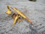 YELLOW POST HOLE DIGGER
