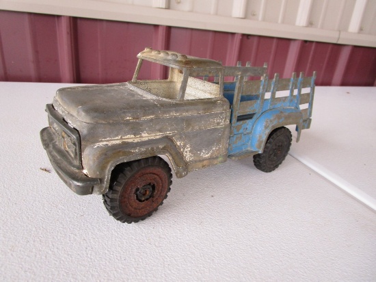 HUBLEY TOY TRUCK