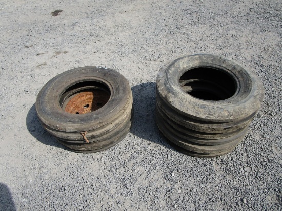 2 SET FRONT TIRES 7.5-15, 9.5-15