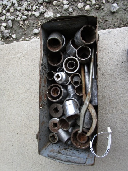 3/4& 1/2 SOCKETS