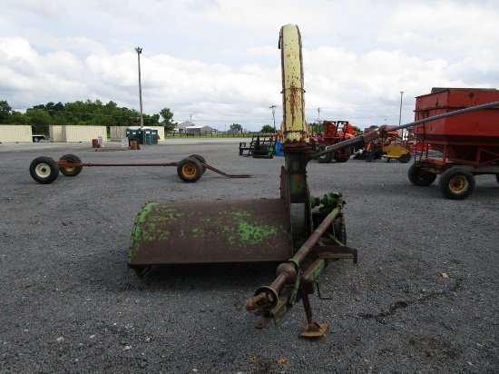 JOHN DEERE GREEN FLAIL CHOPPER