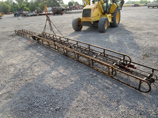 16' HAY ELEVATOR W/ 32' LOFT CONVEYER