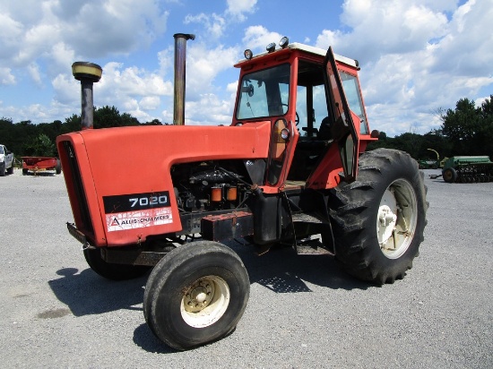 ALLIS-CHALMERS 7020 TRACTOR
