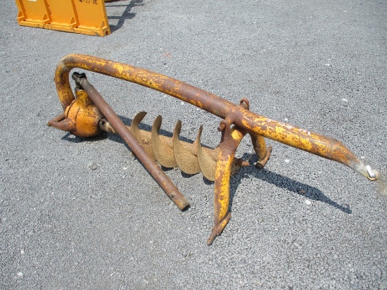 DANUSER POST HOLE DIGGER
