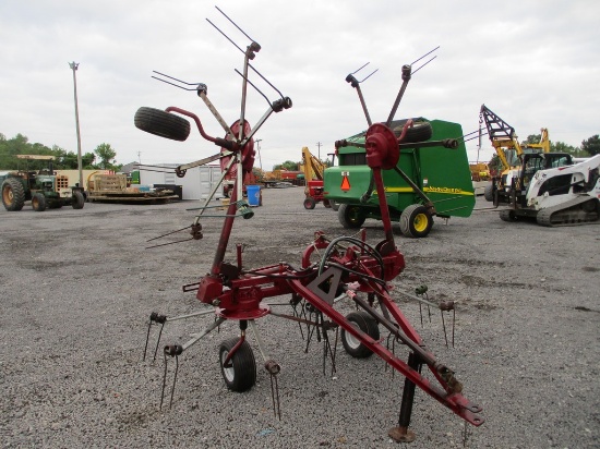 NEW IDEA 4217 HAY TEDDER
