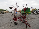 NEW IDEA 4217 HAY TEDDER