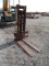 CLARK FORKLIFT MAST