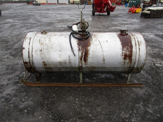 FUEL TANK ON SKIDS W HAND PUMP