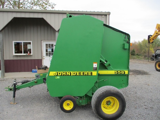 JOHN DEERE 556 RD BALER