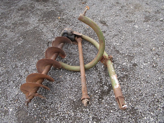 HUSKY 3PT POST HOLE DIGGER
